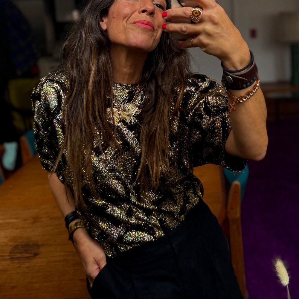 Studio 54 Vibes | Vintage Lurex Puff Sleeve Top — Metallic Black & Gold